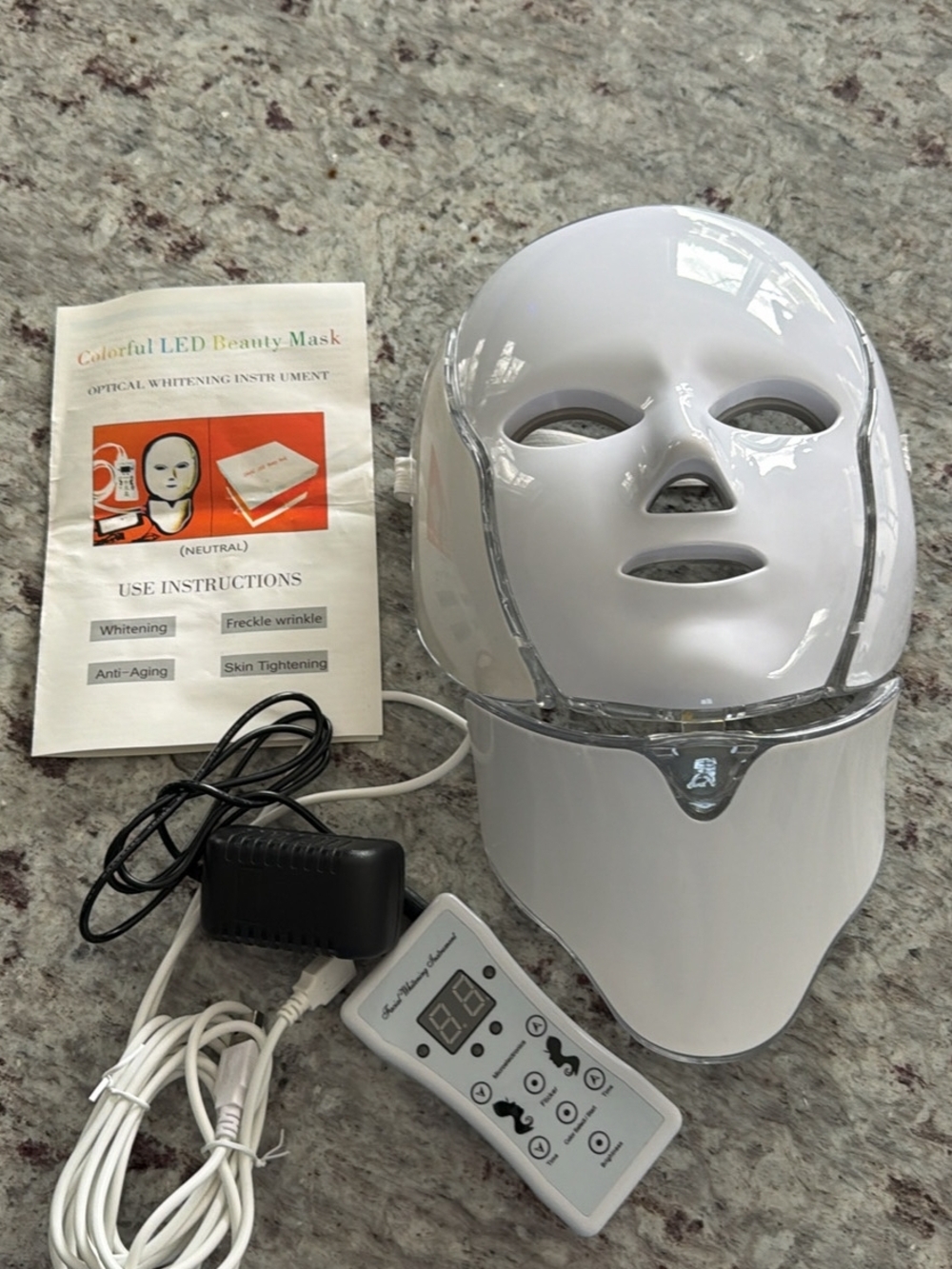 LED Light Therapy Beauty Mask - White